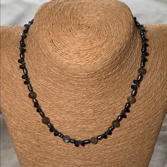 Elegant fresh water blue peacock pearls crystal with Indonesian toggle clasp - Picture 3 of 10